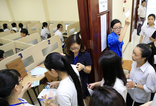 Tỷ lệ thí sinh dự thi cao